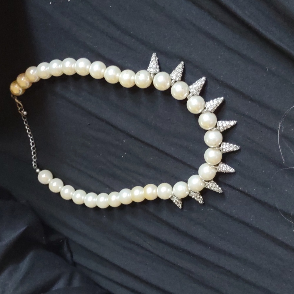 Deco Pearls.